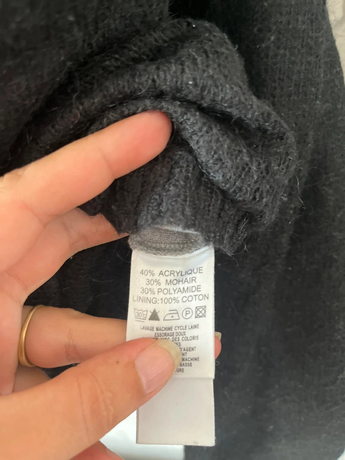 Pull noir basique – Taille 42 – photo 4